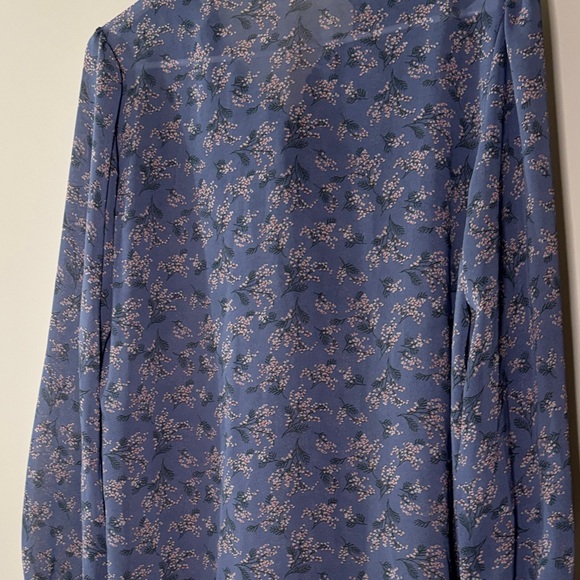 Floral Ruffle Button-Up Blouse - Picture 2 of 5